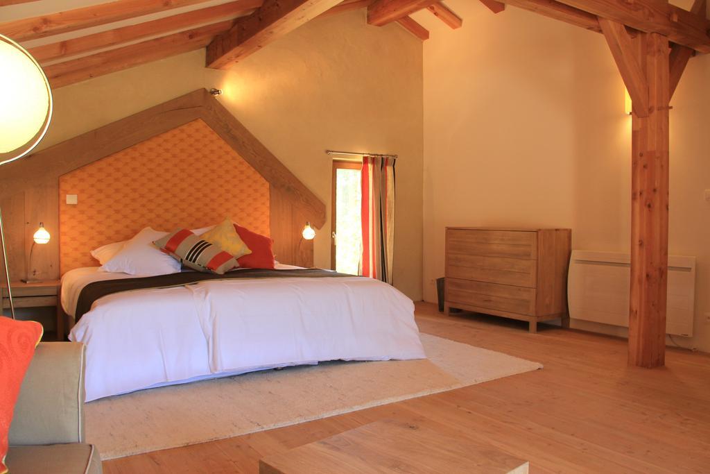 Hollyoaks Estate Ξενοδοχείο Saint-Pons-la-Calm Δωμάτιο φωτογραφία