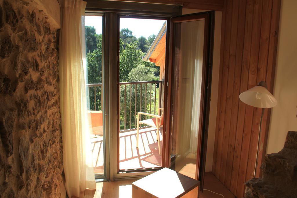Hollyoaks Estate Ξενοδοχείο Saint-Pons-la-Calm Δωμάτιο φωτογραφία